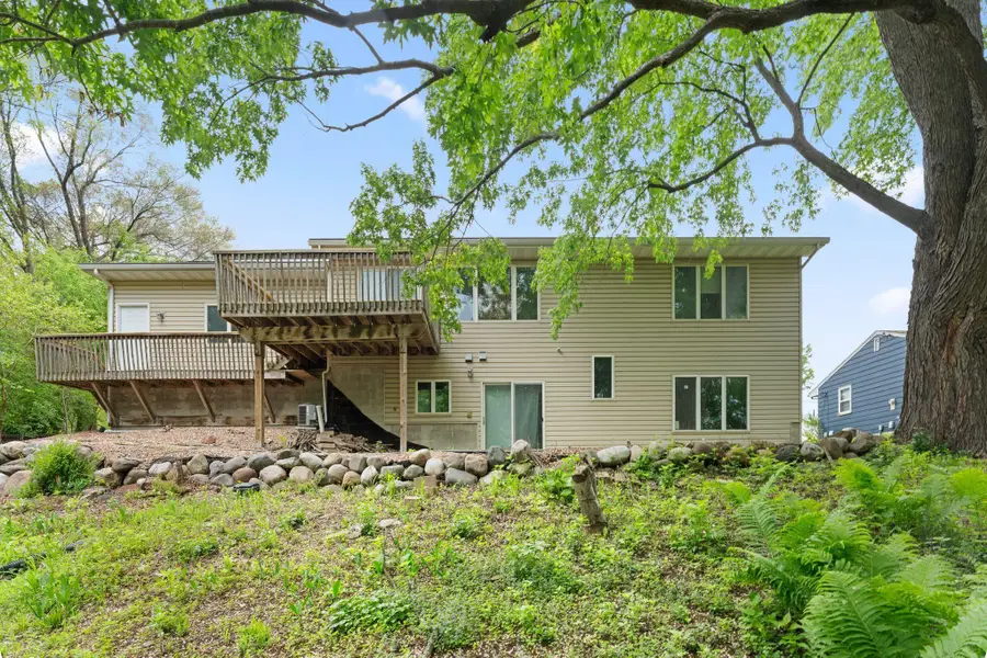 178 Minnesota Avenue, Roseville, MN 55113 - #3