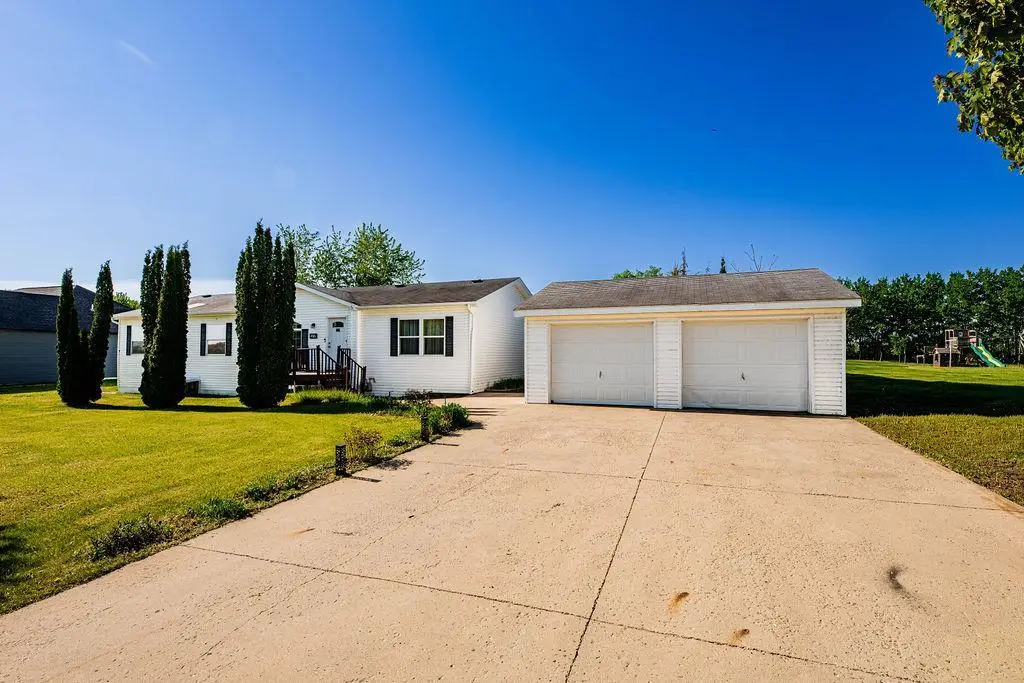 416 Ridge Crest Drive, Pelican Rapids, MN 56572 - #1