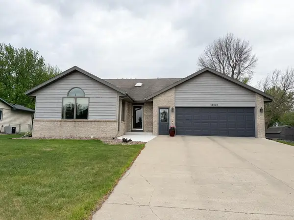 1955 Dorathea Boulevard, Worthington, MN 56187