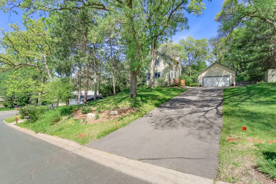 6283 Kerry Lane Ne, Fridley, MN 55432 - #3