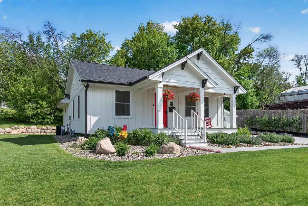 822 Laurel Street W, Stillwater, MN 55082 - #1