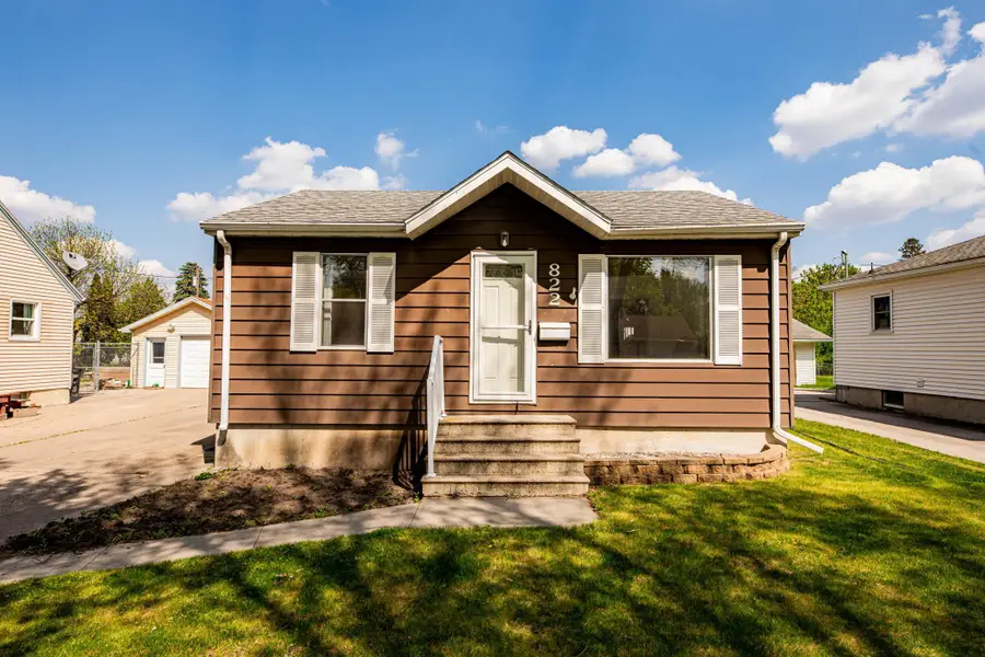822 16th Street N, Moorhead, MN 56560 - #2