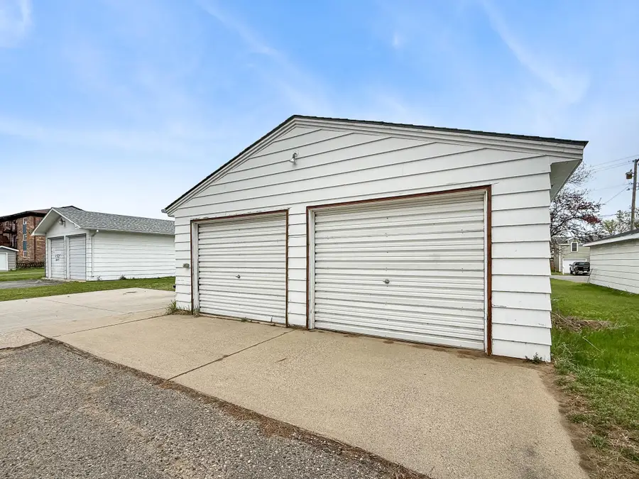 814 21st Street Nw, Bemidji, MN 56601 - #3