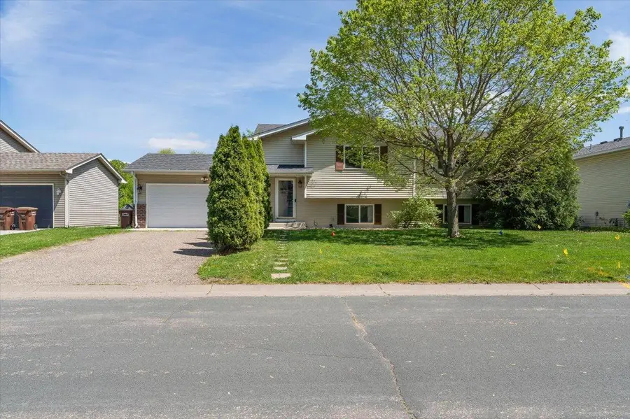 424 Wagon Wheel Circle, Buffalo, MN 55313 - #2