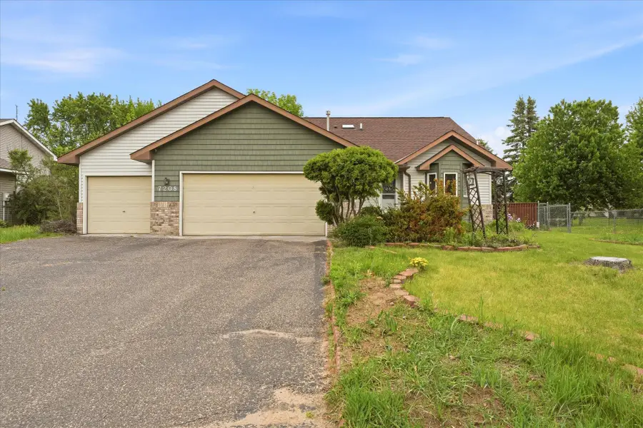 7208 90th Trail N, Brooklyn Park, MN 55445 - #2
