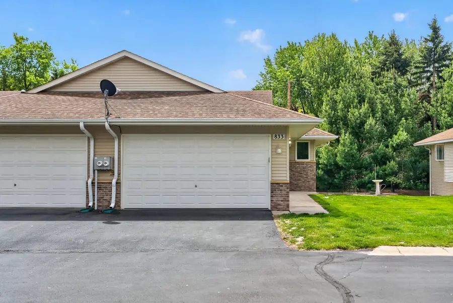 833 White Oak Court, New Brighton, MN 55112 - #3