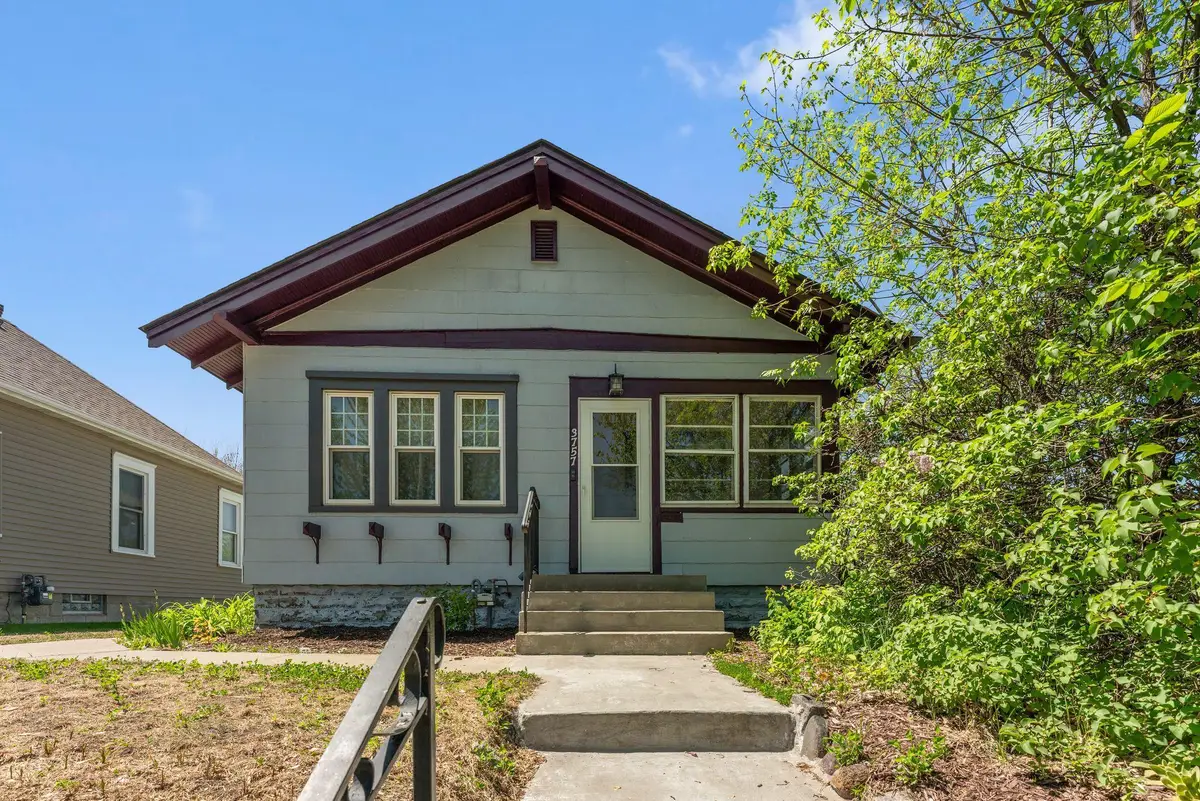 3757 Dupont Avenue N, Minneapolis, MN 55412 - #1