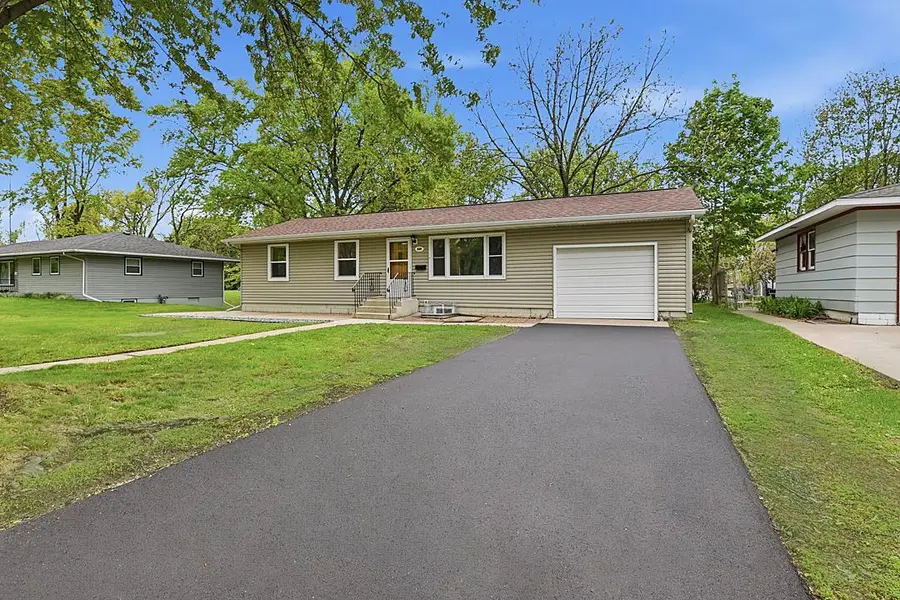 609 4th Avenue N, Sauk Rapids, MN 56379 - #3