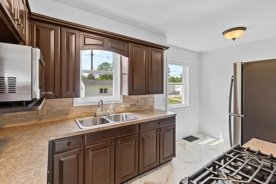 5840 Russell Avenue S, Minneapolis, MN 55410 - #2