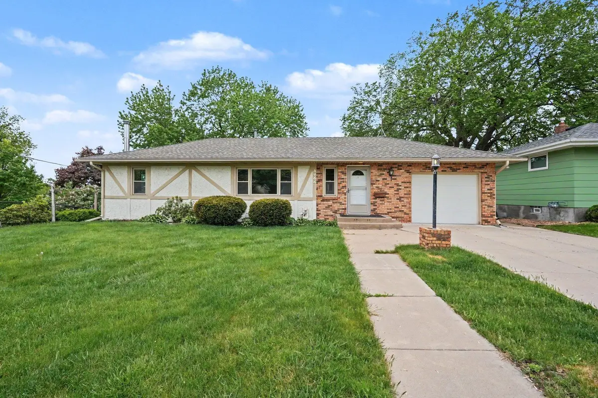 3966 Quincy Street Ne, Columbia Heights, MN 55421 - #1