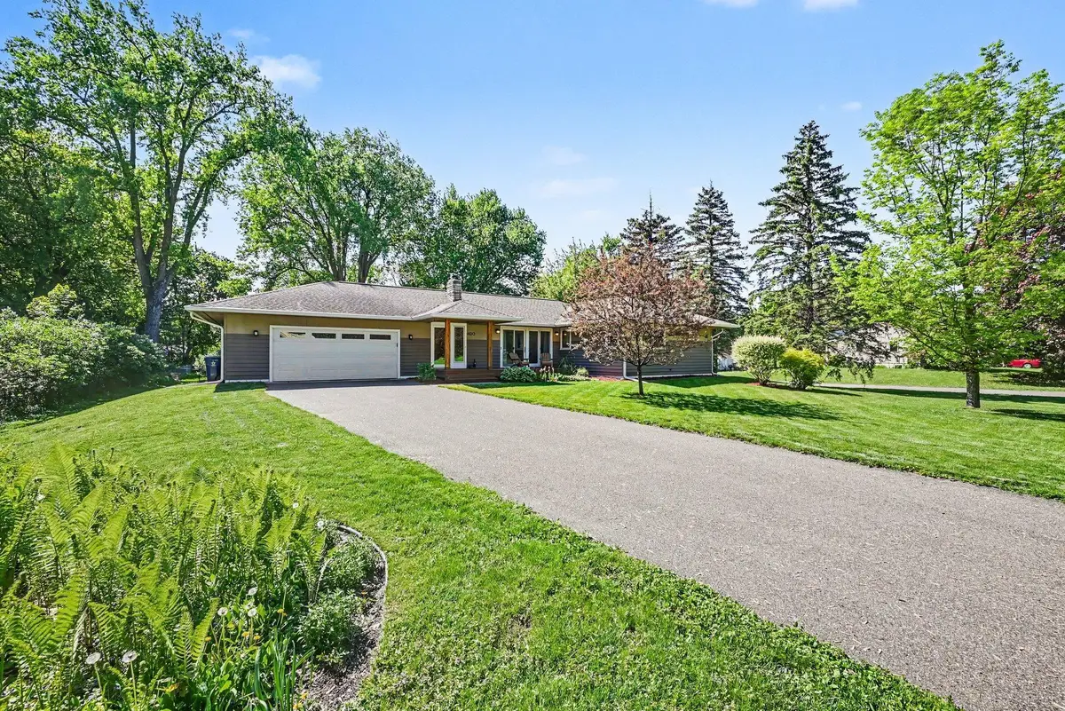 400 Milbert Road, Minnetonka, MN 55305 - #1