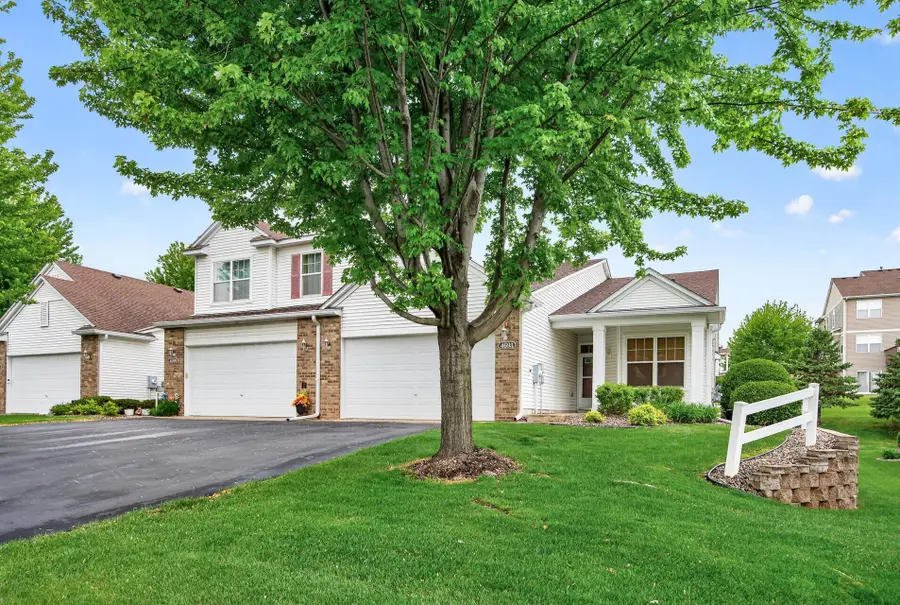 4693 Bloomberg Lane, Inver Grove Heights, MN 55076 - #3
