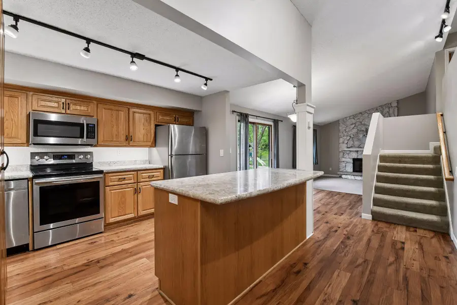 8450 Hiawatha Avenue, Eden Prairie, MN 55347 - #2