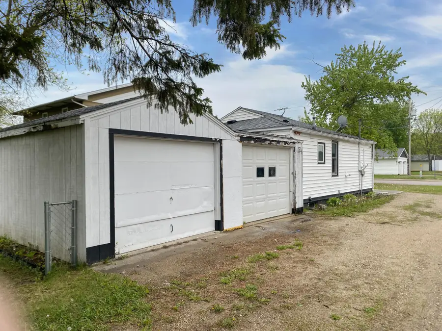 238 Meeker Avenue W, Eden Valley, MN 55329 - #3