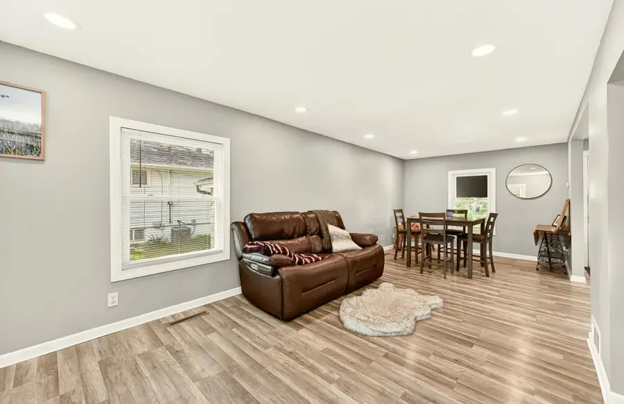 815 12th Avenue Se, Rochester, MN 55904 - #3