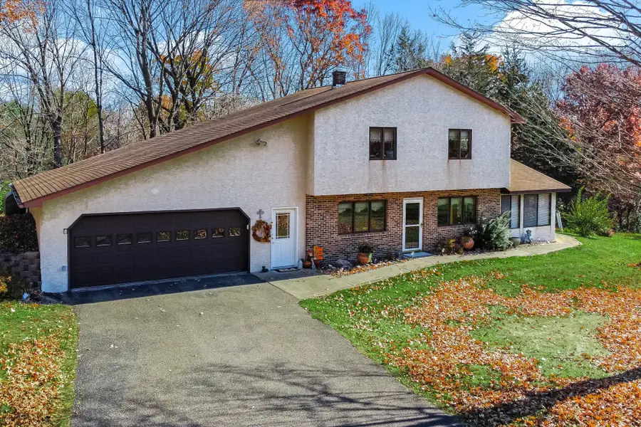 33175 N Lakes Trail, Lindstrom, MN 55045 - #2