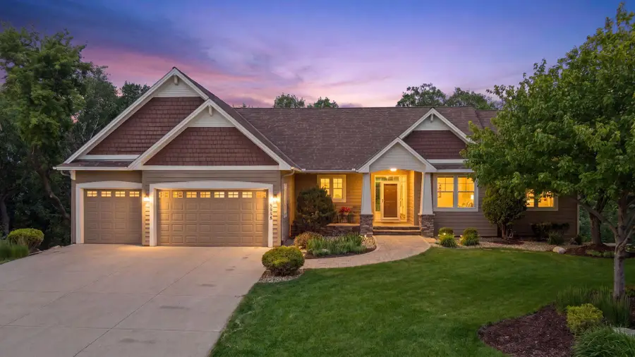 3958 Greystone Ridge, Eagan, MN 55122 - #3