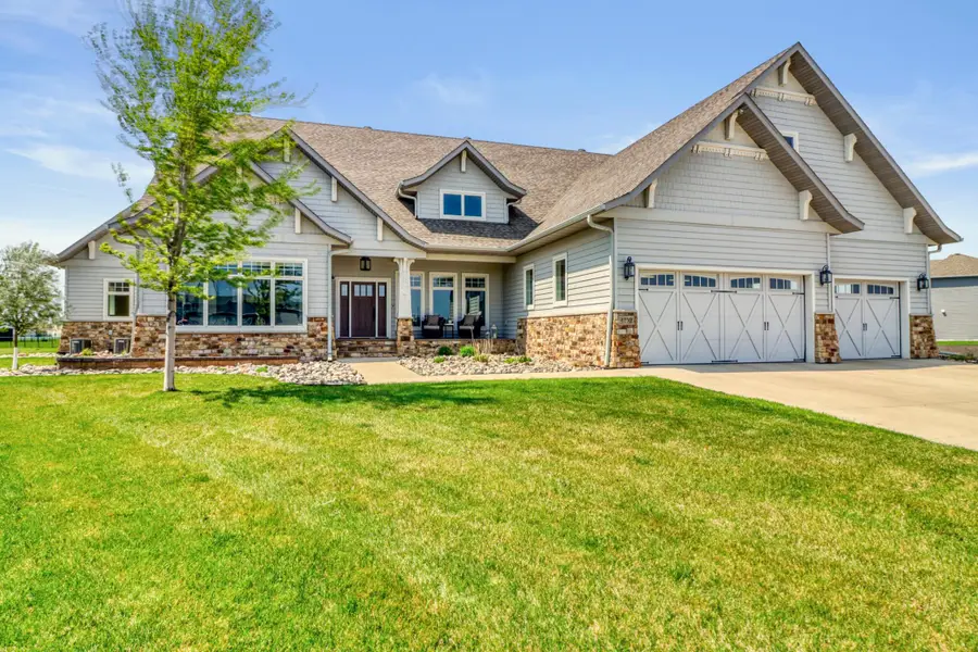 4232 54th Avenue S, Fargo, ND 58104 - #2