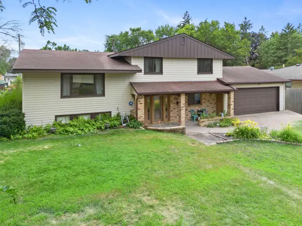 2607 64th Avenue N, Brooklyn Center, MN 55430