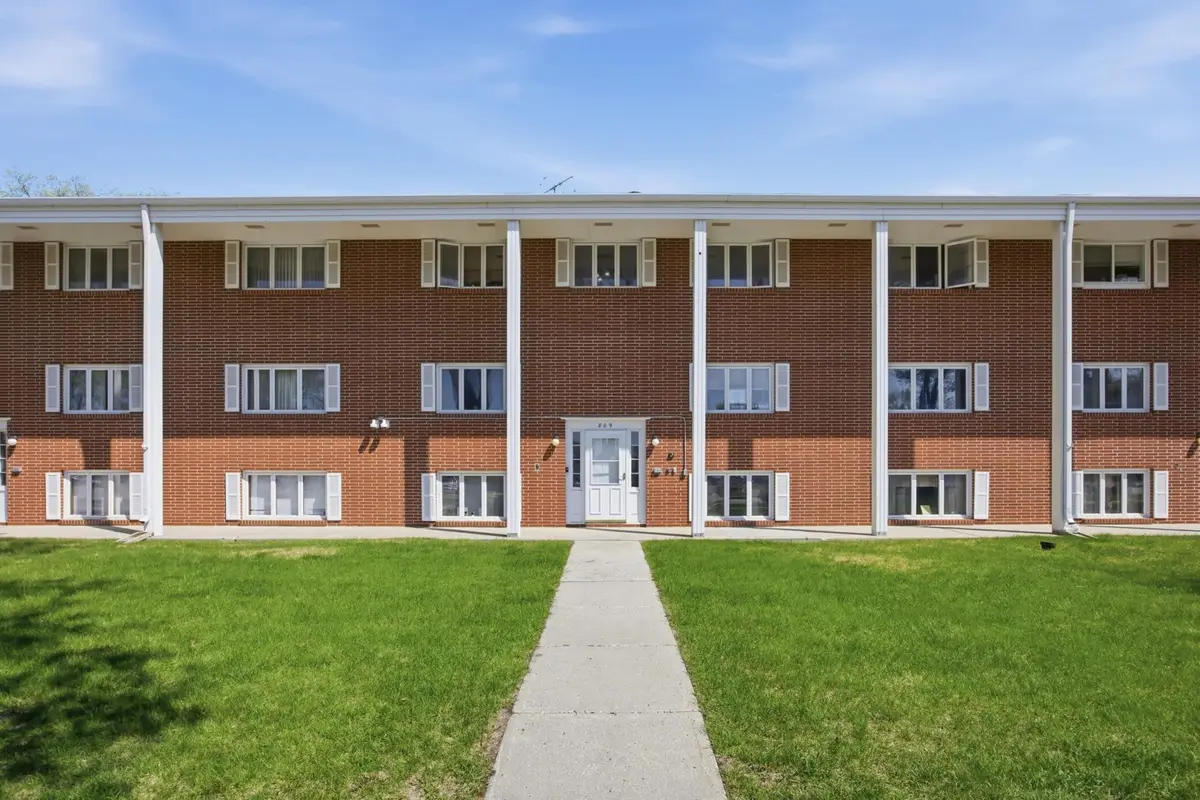 809 6th Avenue N #C14, Fargo, ND 58102 - #1
