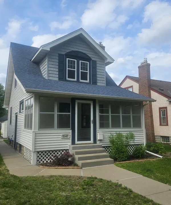 2147 Juliet Avenue, Saint Paul, MN 55105