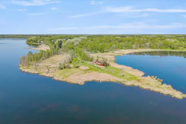 33754 Pineview Lane, Crosslake, MN 56442