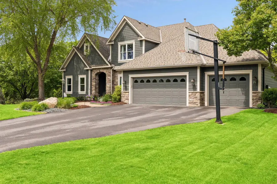 3362 Charleston Drive, Woodbury, MN 55129 - #2