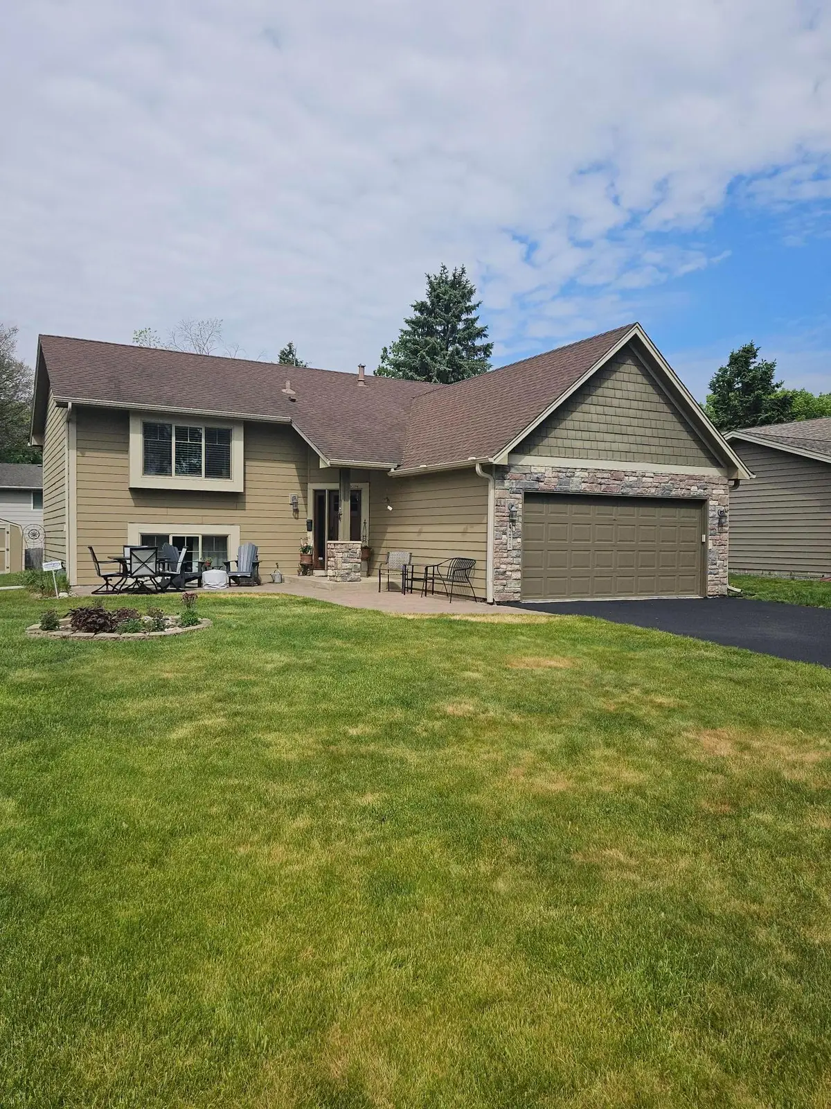 4271 Valley Forge Place, Eagan, MN 55123 - #1