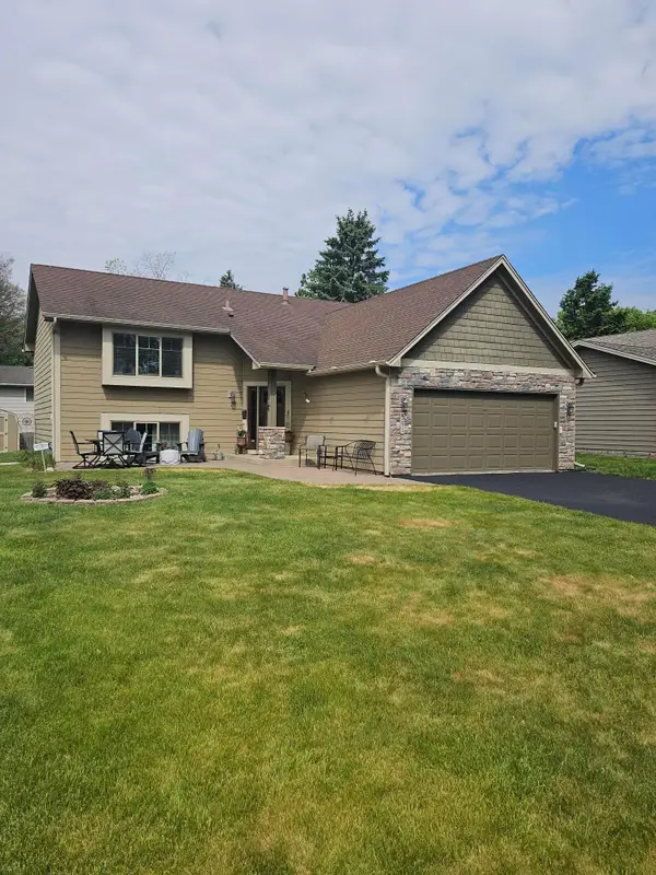 4271 Valley Forge Place, Eagan, MN 55123