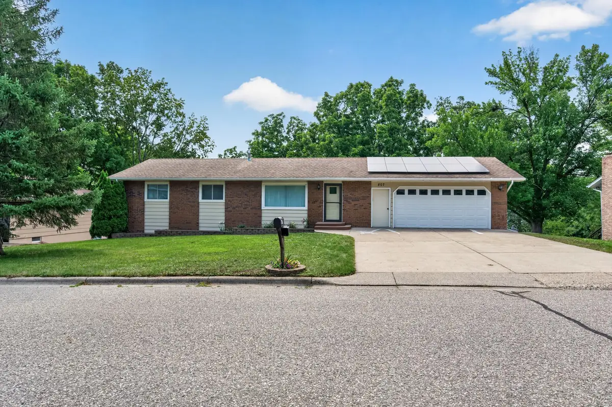 807 2nd Avenue S, Buffalo, MN 55313 - #1