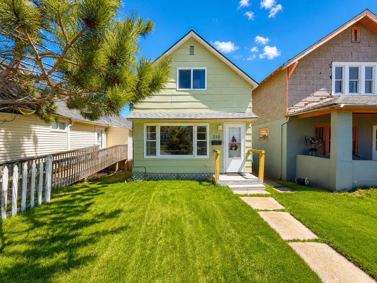 310 2nd Street, Nashwauk, MN 55769 - #1