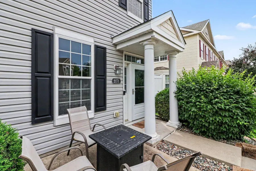 2171 Shamrock Place, Chaska, MN 55318 - #2