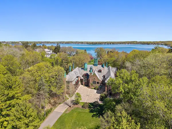 17950 Breezy Point Road, Woodland, MN 55391