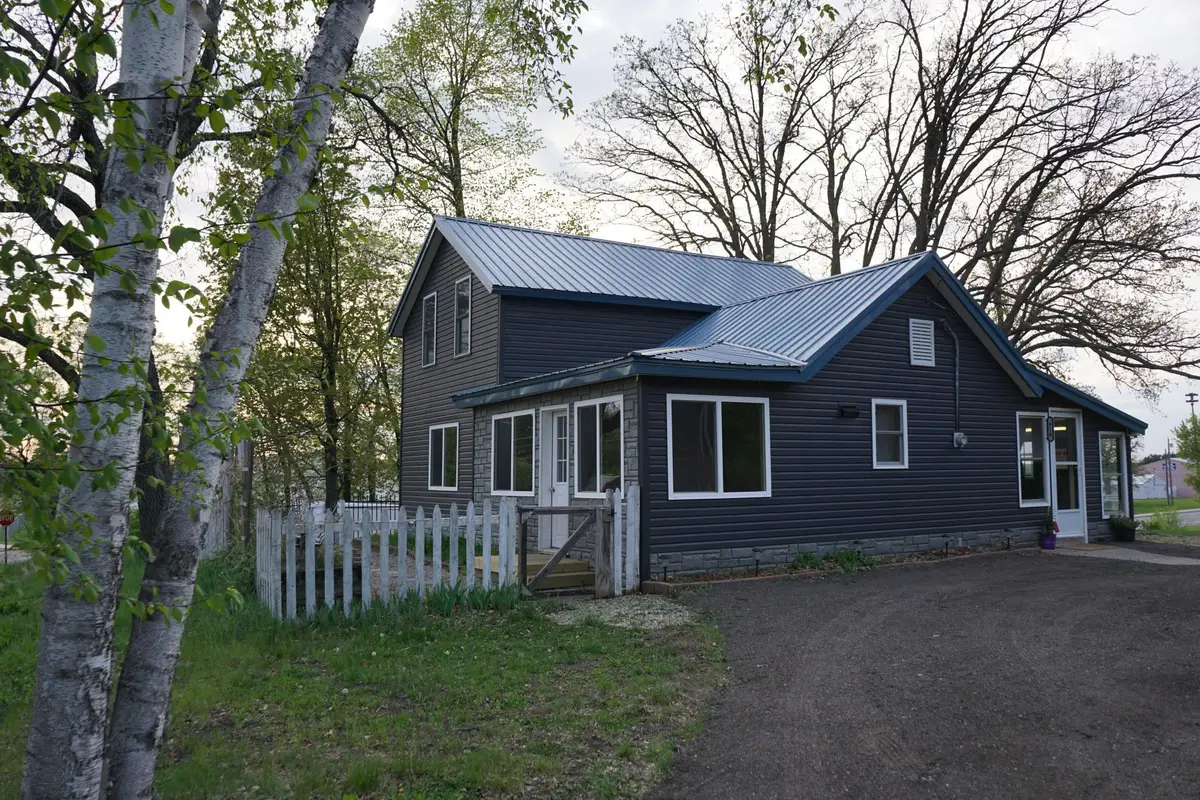 914 NE 2nd Avenue Ne, Long Prairie, MN 56347 - #1
