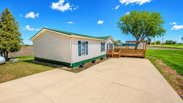 82090 State Highway 251, Hollandale, MN 56045