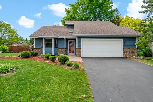 979 Pointe Way, Eagan, MN 55123