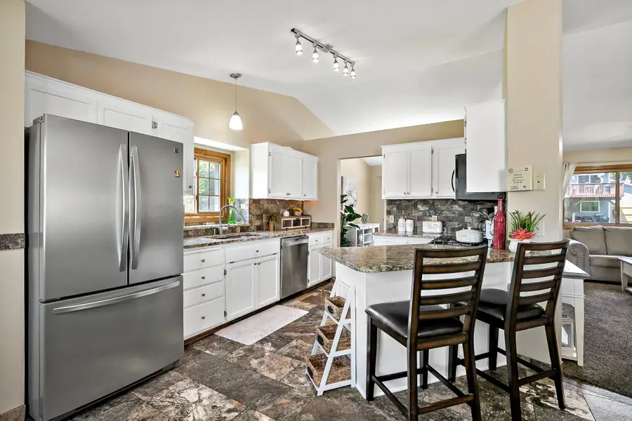 16467 Godson Drive, Lakeville, MN 55044 - #3