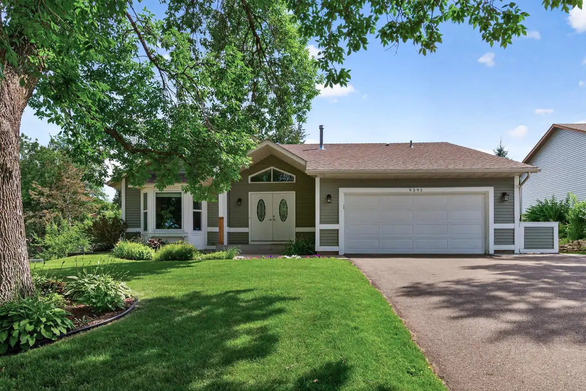 9391 Newcastle Road, Woodbury, MN 55125 - #1