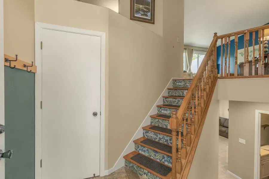 1420 Hilo Avenue N, Oakdale, MN 55128 - #2