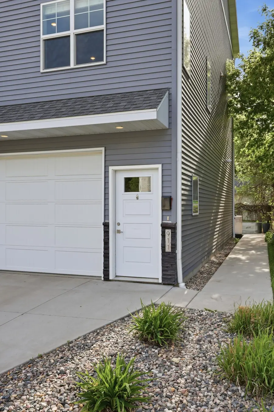 911 7th Street N, Fargo, ND 58102 - #2