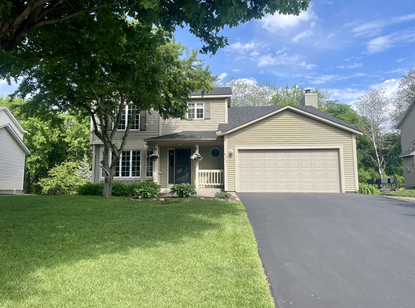8373 Jorgensen Avenue S, Cottage Grove, MN 55016