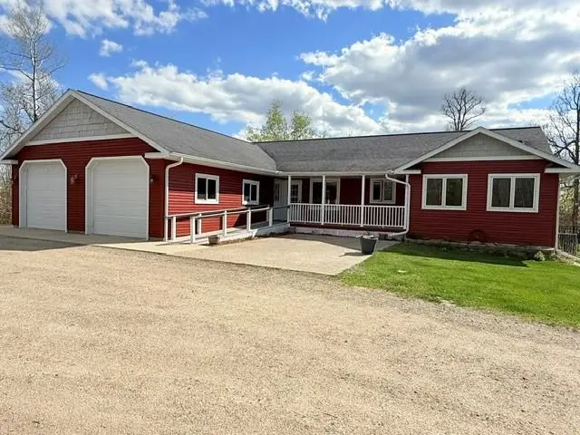 3249 Woodland Hills Drive Se, Bemidji, MN 56601 - #1