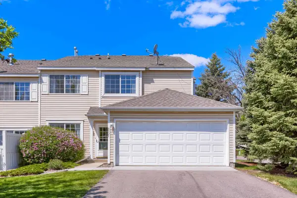 8921 Ladino Circle, Eden Prairie, MN 55347