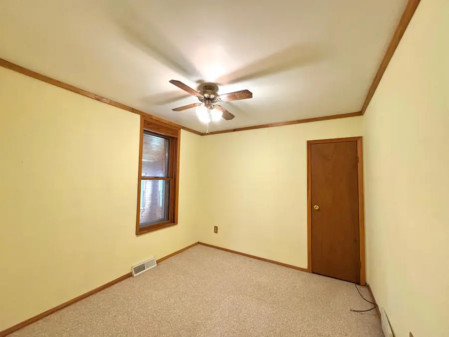 752 E Mark Street, Winona, MN 55987 - #3