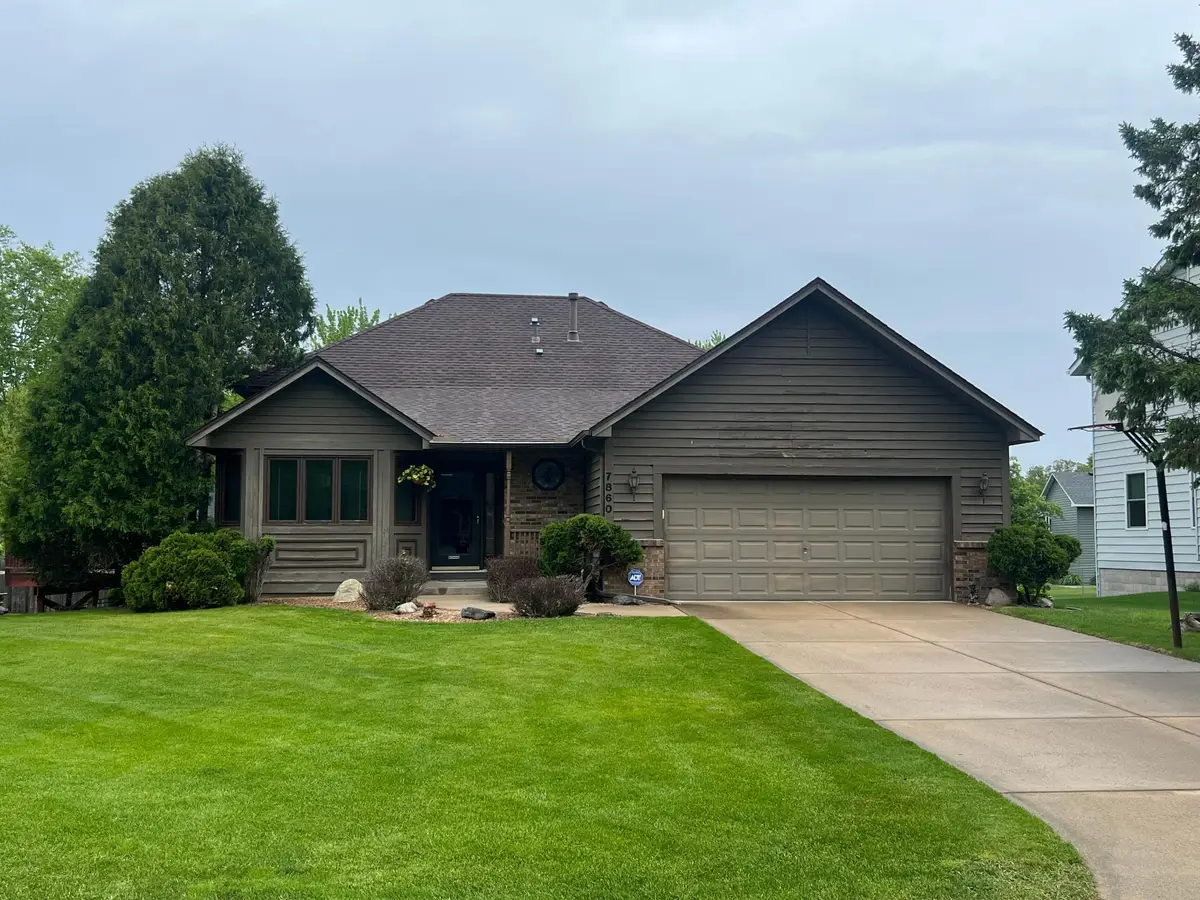 7860 Upper 17th Street N, Oakdale, MN 55128 - #1