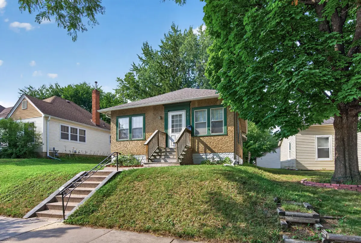 967 Rose Avenue E, Saint Paul, MN 55106 - #1