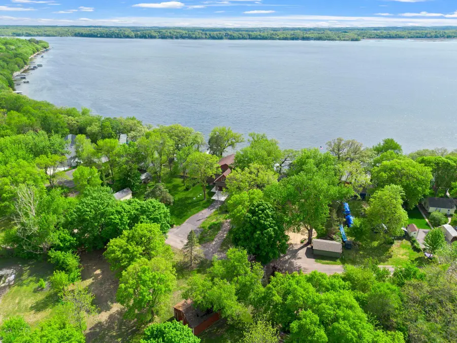 9823 103rd Street Nw, Annandale, MN 55302 - #2