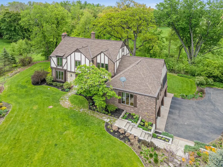3 Meadow Lane, Dellwood, MN 55110 - #3