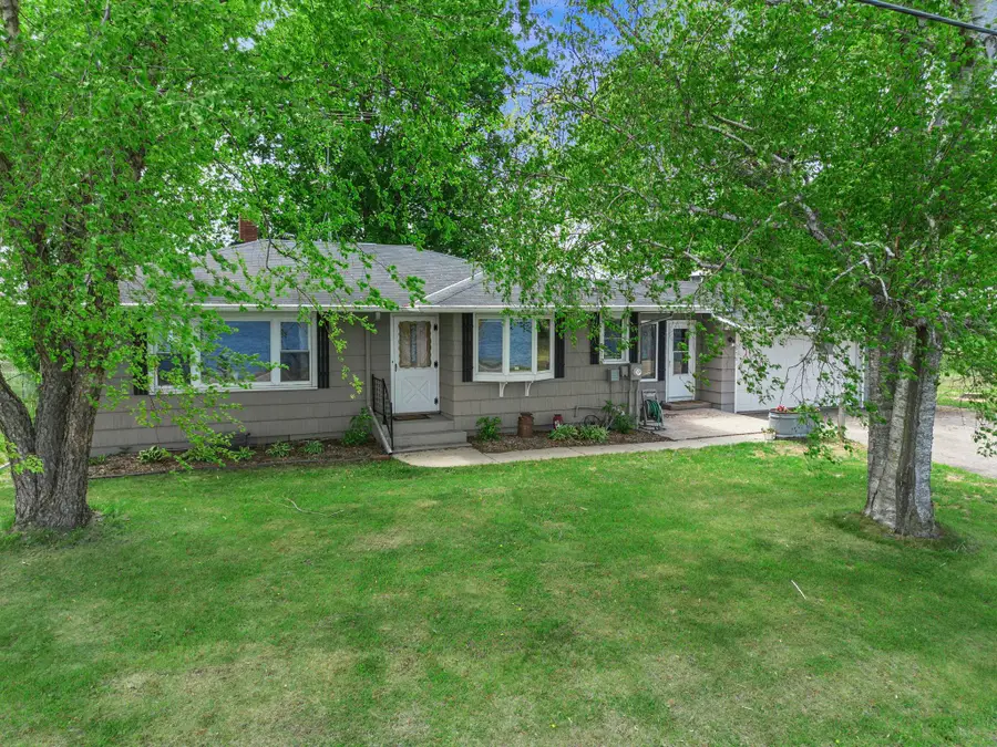 5751 County Road 6 Sw, Howard Lake, MN 55349 - #2