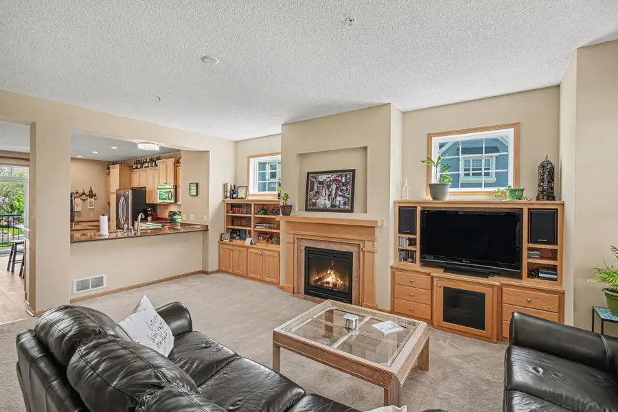 15555 Eagles Nest Way #705, Apple Valley, MN 55124 - #3